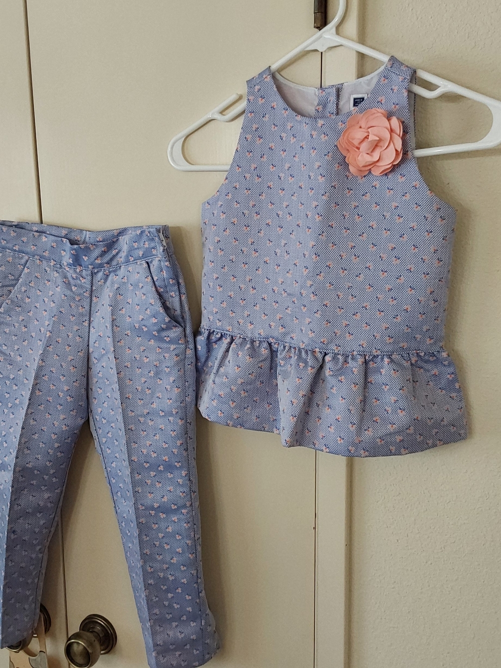 Janie and Jack Light Blue Floral Peplum Tank & Pants Set with Pink Flower